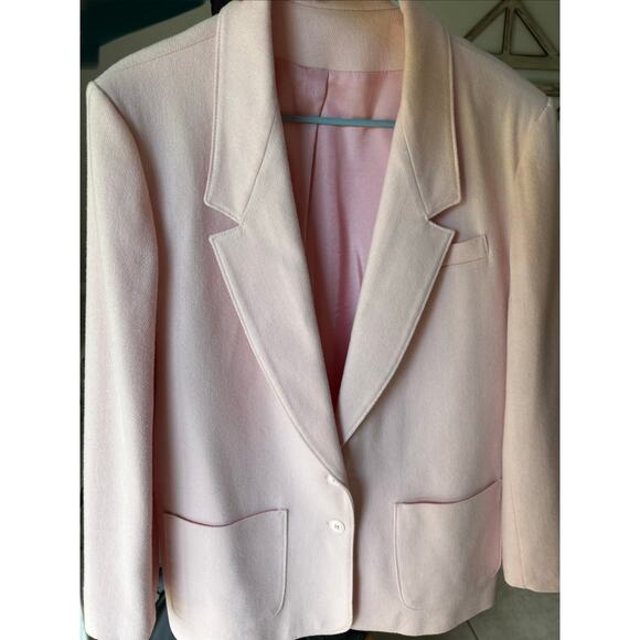 Elegant Pink Women's Blazer - Picture 7 of 7